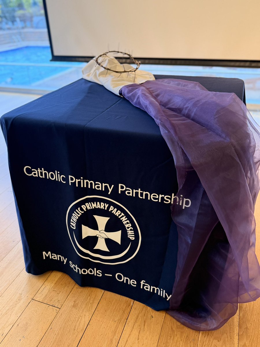 BCPP__'s tweet photo. Getting set up for our writing moderation day. #CPDF #writing #partnershipfamily https://t.co/vyyydJKeir
