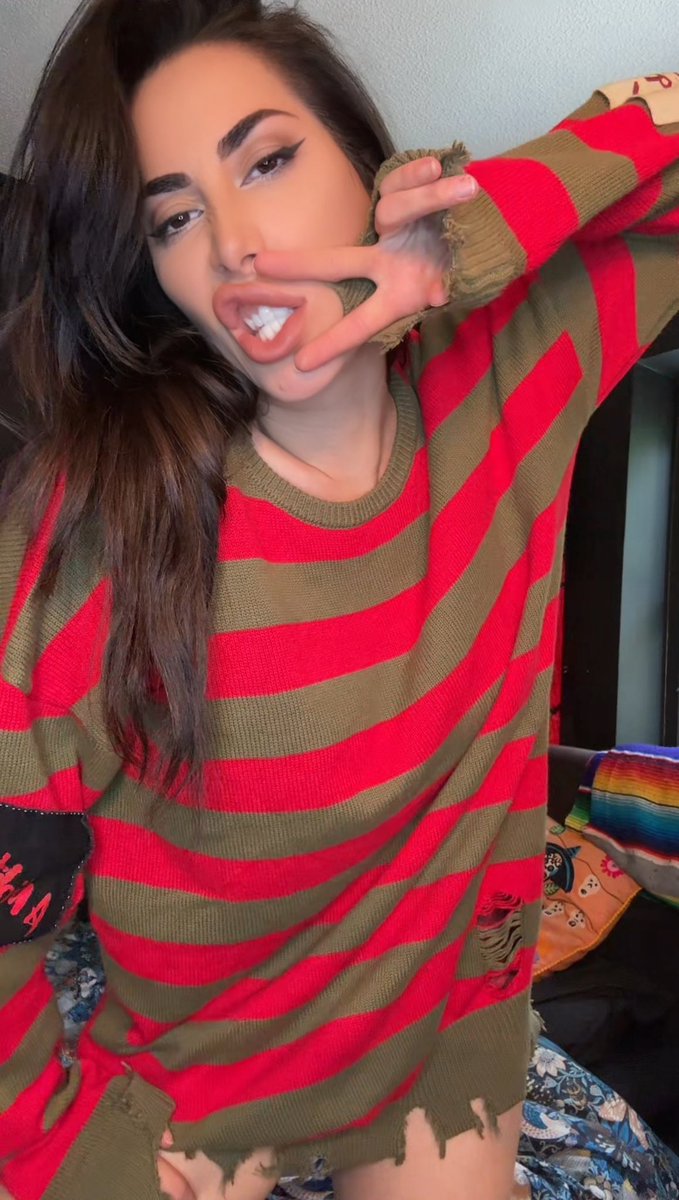 Reede Fox tweet media