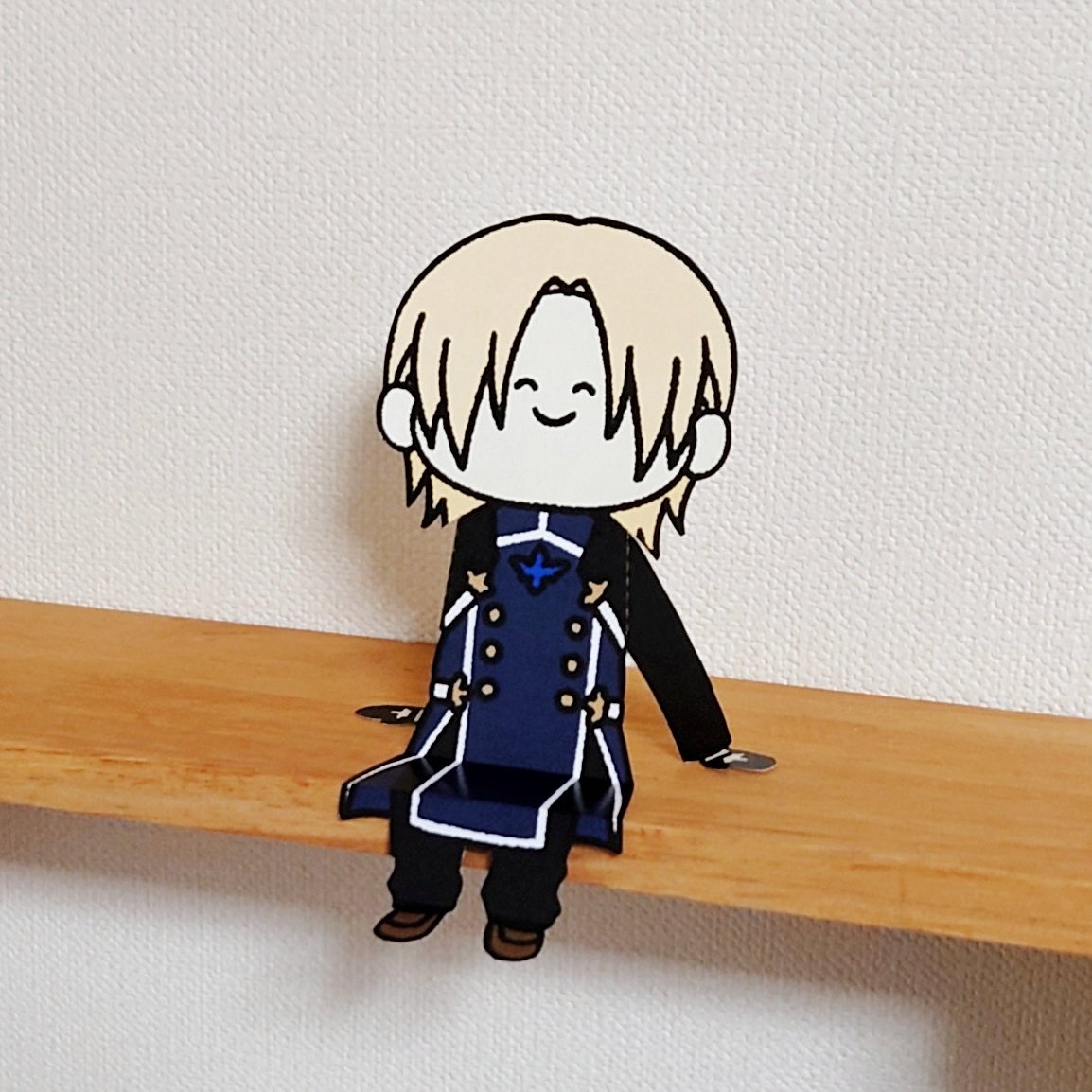 アニメの予告を見たらライノーの髪と服の色を調整したくなったのでついでに肩と手首の角度もいじって作り直した。うんうん、いい感じ。