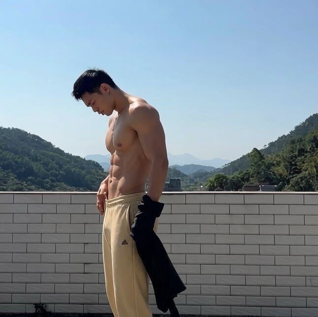 GYM Studio模特经纪 tweet media