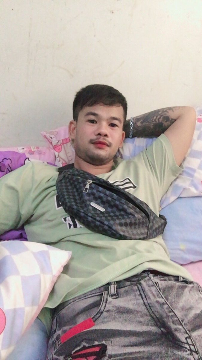 พา เพลิน tweet media