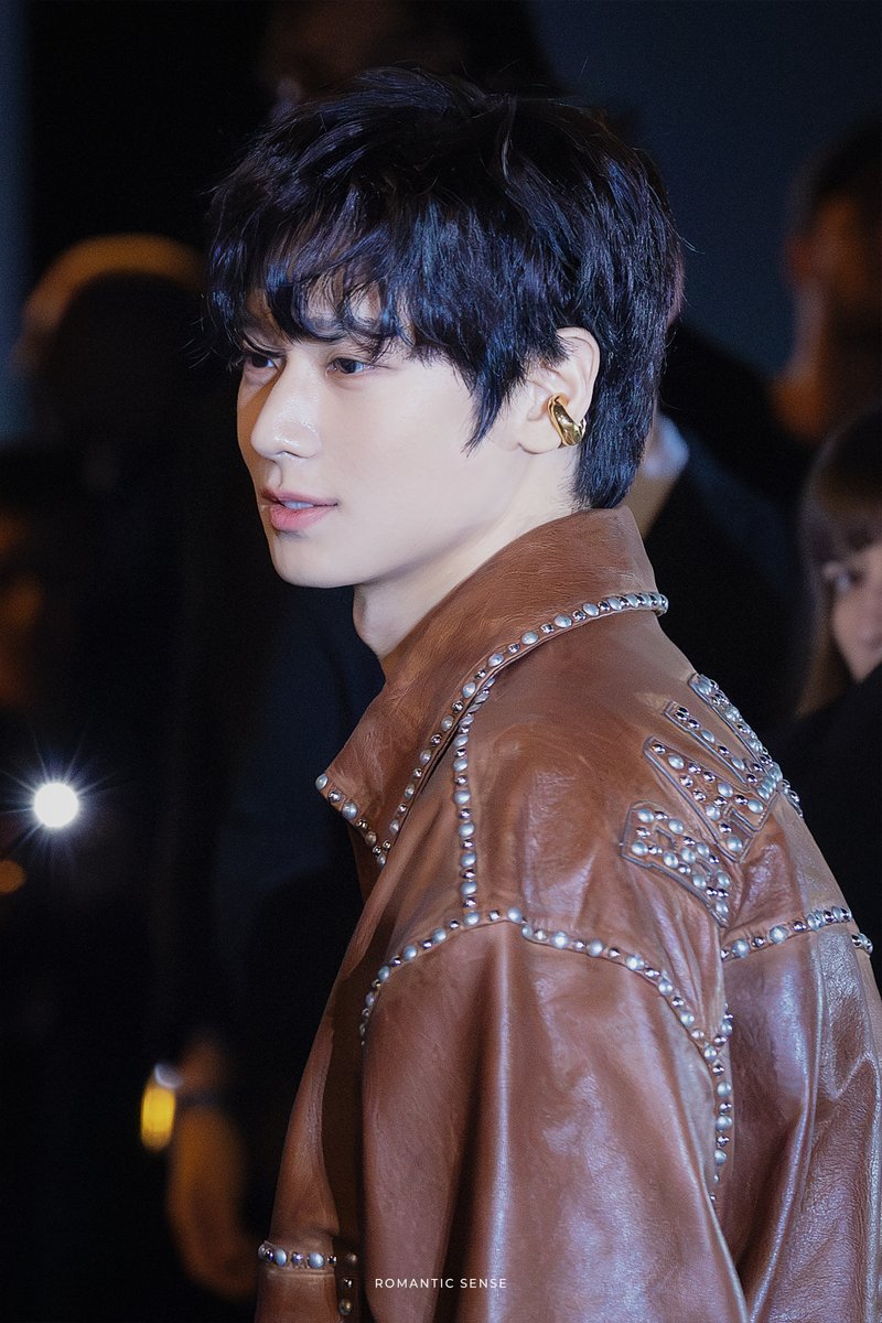 ʀᴏᴍᴀɴᴛɪᴄ ꜱᴇɴꜱᴇ tweet media