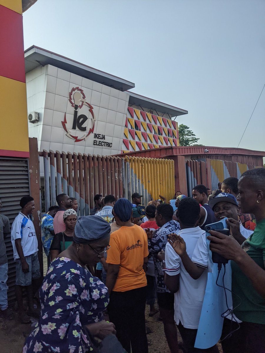 <a href="/IkejaElectric/">Ikeja Electric</a> hellooo?!