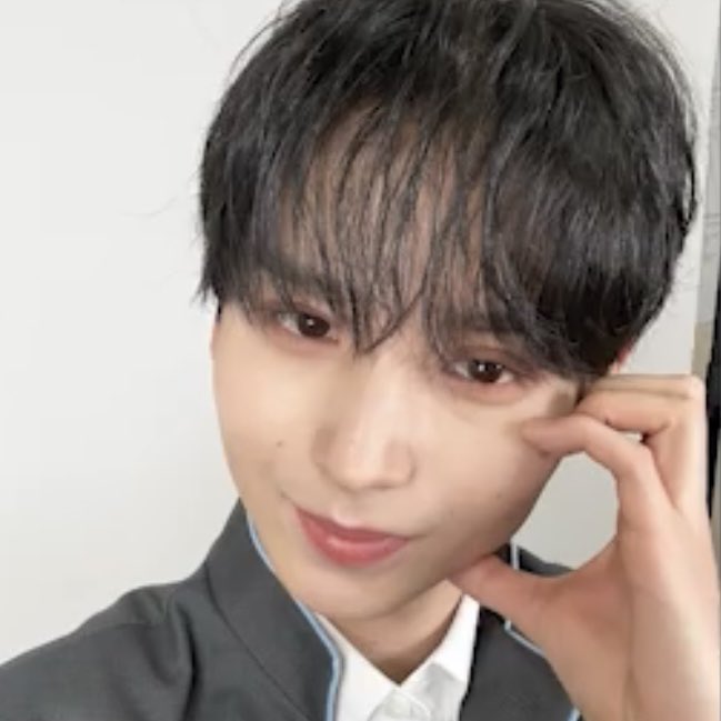 もちもち tweet media