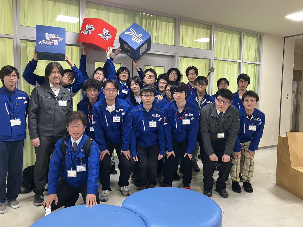 eins1_jp's tweet photo. 豊橋技術科学大学ロボコン同好会の企業説明会・技術交流会に参加しました。

皆様の熱意あるお話を伺い、大変有意義な時間でした。

前向きに挑戦する皆様を当社はこれからも応援していきます！

#企業説明会 #技術交流会 #挑戦を応援 #豊橋技術科学大学 #ロボコン同好会 https://t.co/M5yrzKUFlO