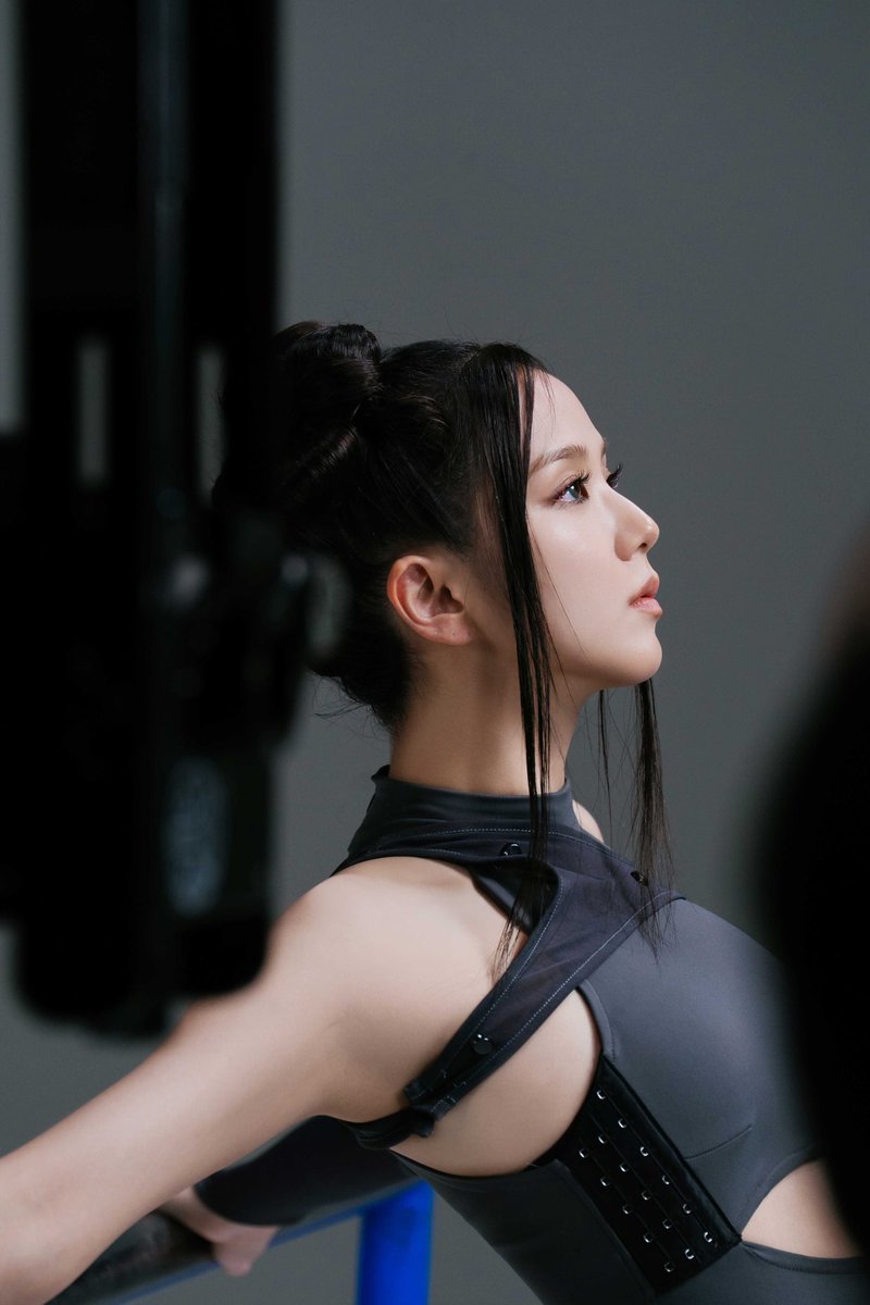 #JISOO app update (jisoo.app).