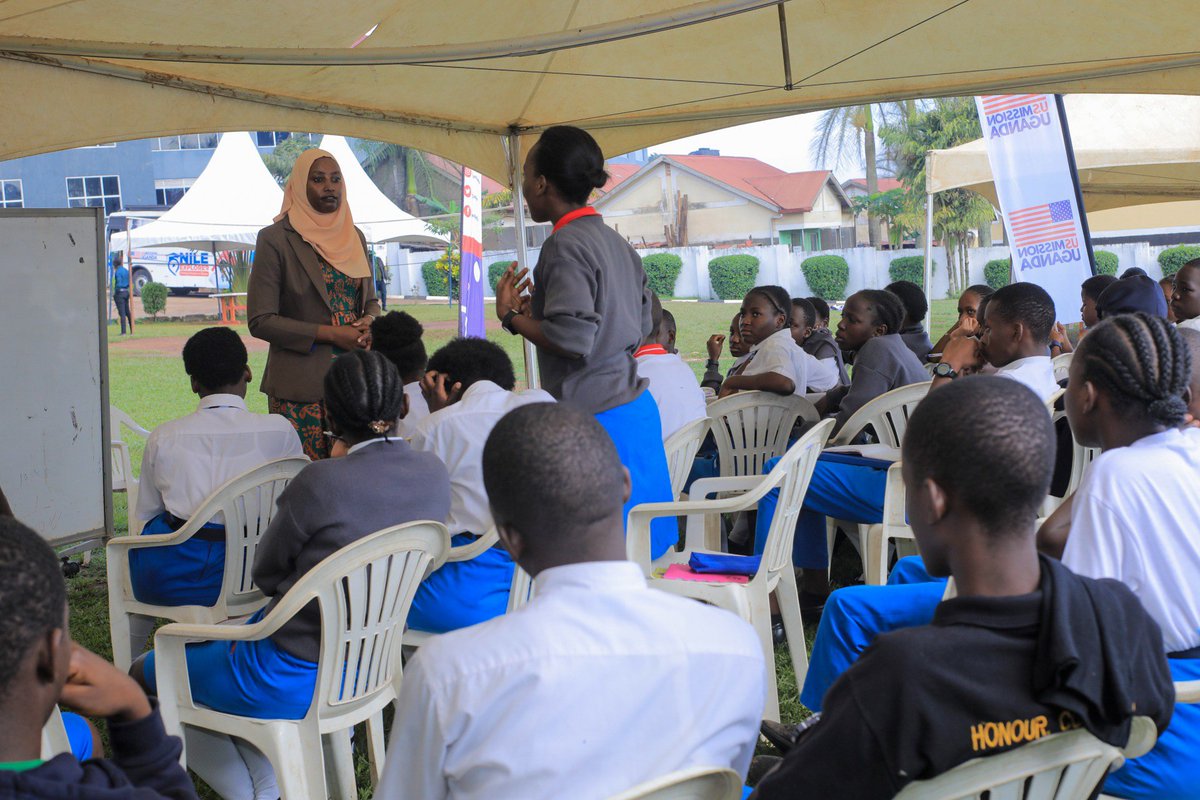 The Nile Explorer Bus 6.0 tweet media