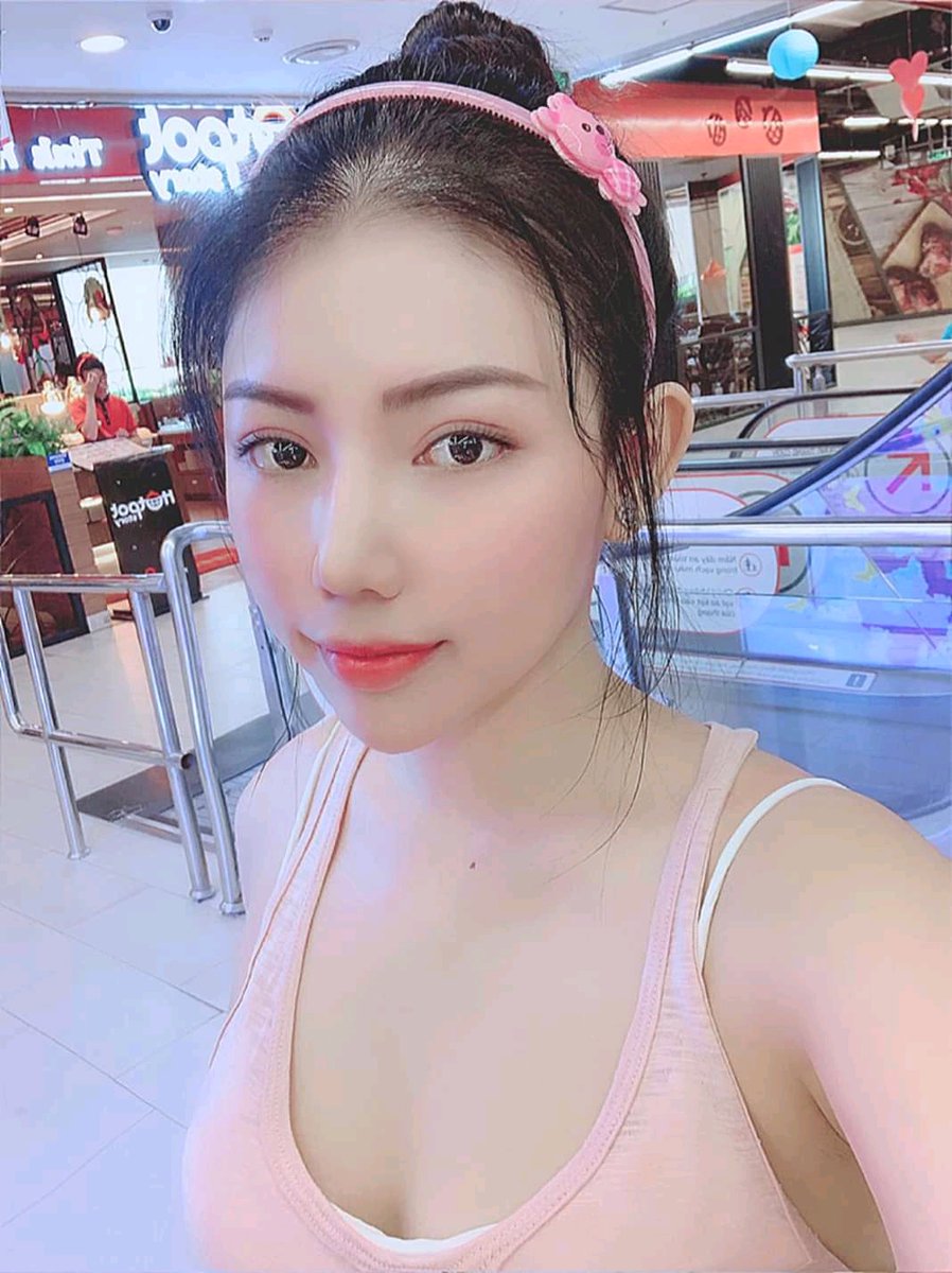 bé đây tweet media