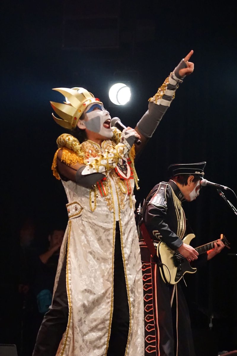 hisashi tweet media