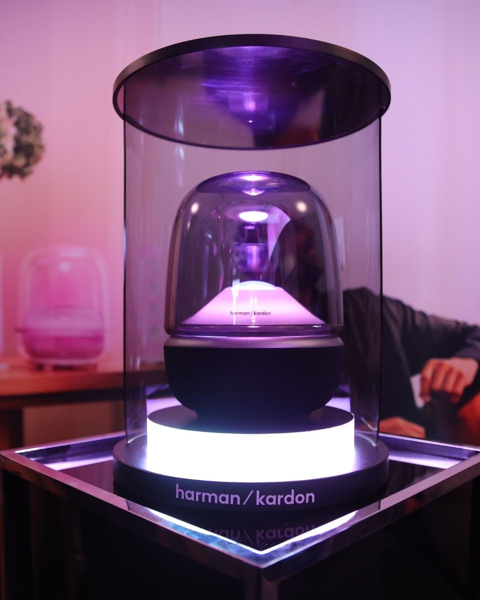Harman Kardon เปิดตัว 4 กลุ่มผลิตภัณฑ์ ที่ออกแบบมาเพื่อเติมเต็มทุกมิติของการใช้ชีวิต  โดยมี 2 นักแสดงหนุ่ม ต่อ-ธนภพ <a href="/thanapob_lee/">ᴛᴏʀ</a> และ เจเจ-กฤษณภูมิ <a href="/jaylerr/">ESCAPE 🍭</a> ร่วมถ่ายทอดไลฟ์สไตล์ที่เสียงเพลงและดีไซน์
#HarmanKardonAuroraHouse #HarmanKardonTH #Mahajak #Jayler