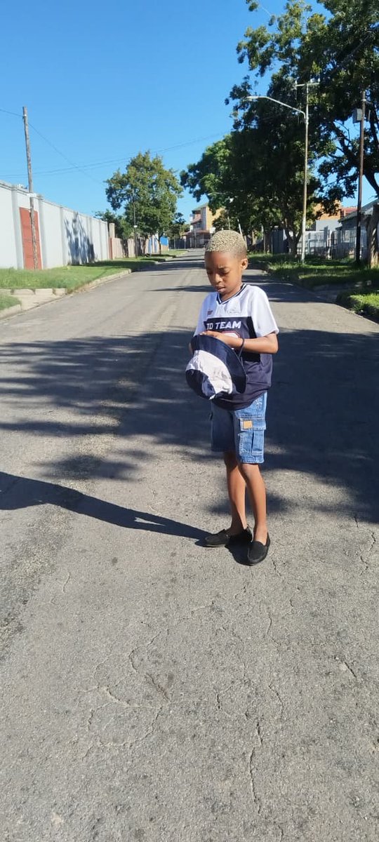 adolf_ledoaba's tweet photo. My little human https://t.co/YRm36bANvk