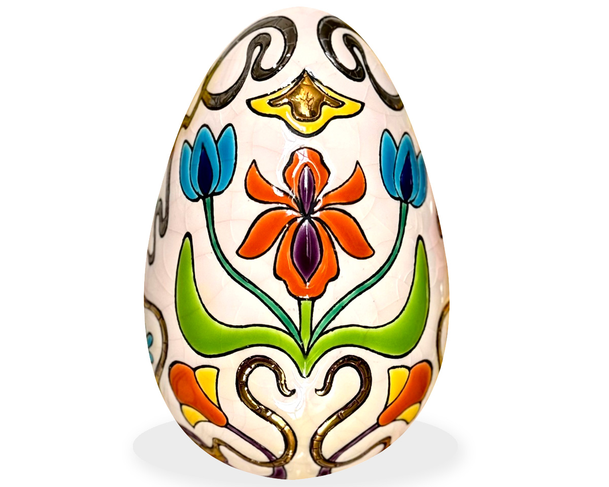 #chloris #oeuf #collector 2026, nymphe des fleurs de la mythologie grecque.
Edité à 500 exemplaires numérotés, jusqu’au 3 avril, le prix de cette véritable œuvre d’art est de 400 euros TTC. Passé cette date, il sera de 430 euros TTC.
emauxdelongwy.com/product/Oeuf-T…