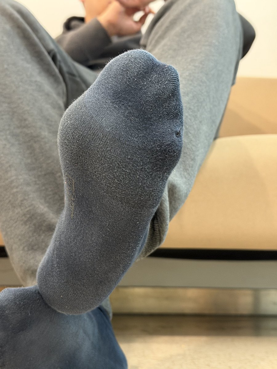 hellomoto tweet media