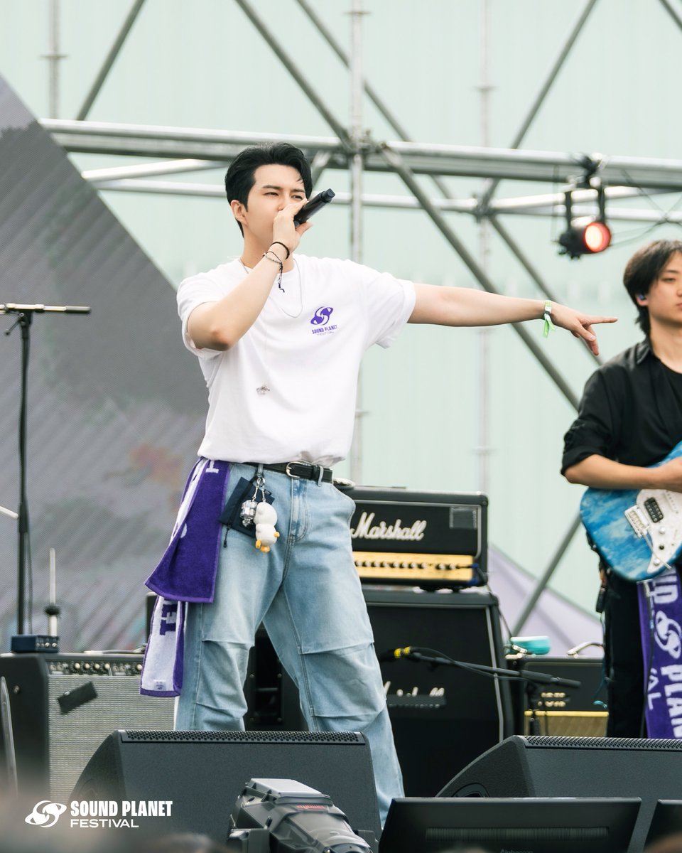 𝐒𝐓𝐈𝐋𝐋 𝐎𝐍 𝐎𝐑𝐁𝐈𝐓 𝐍𝐎.𝟐 : KEN

가장 완벽한 플레이리스트가 현실이 되었던 작년의 기록.
사진으로 다시 마주하는 그날의 뜨거운 에너지!
올해 다시 시작될 새로운 궤도에서 만나요.

⁺˚⋆｡°✩₊˚‧⁺♬⋆͛₊˚‧⁺ *⁺˚⋆｡°✩₊˚‧⁺♪⋆͛*

𝐒𝐎𝐔𝐍𝐃 𝐏𝐋𝐀𝐍𝐄𝐓 𝐅𝐄𝐒𝐓𝐈𝐕𝐀𝐋