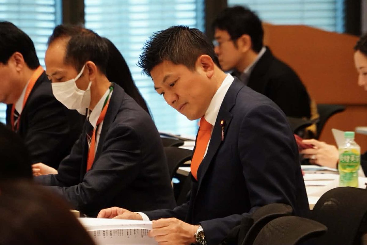 jinkamiya's tweet photo. 今日はヤング•プレースレス議員連盟の設立総会に参加してきました。
居場所のない若者の支援を考える議連です。

奈良の黒川ようじさんから若者支援の必要性を学んで8年ほど経ちます。

若者が貧困などから犯罪行為や買収に流れることは本会議でも指摘していて、彼らを支援し社会を支えてもらうことは本当に大切だと考えています。
若者支援が拡充される流れができることを願います。