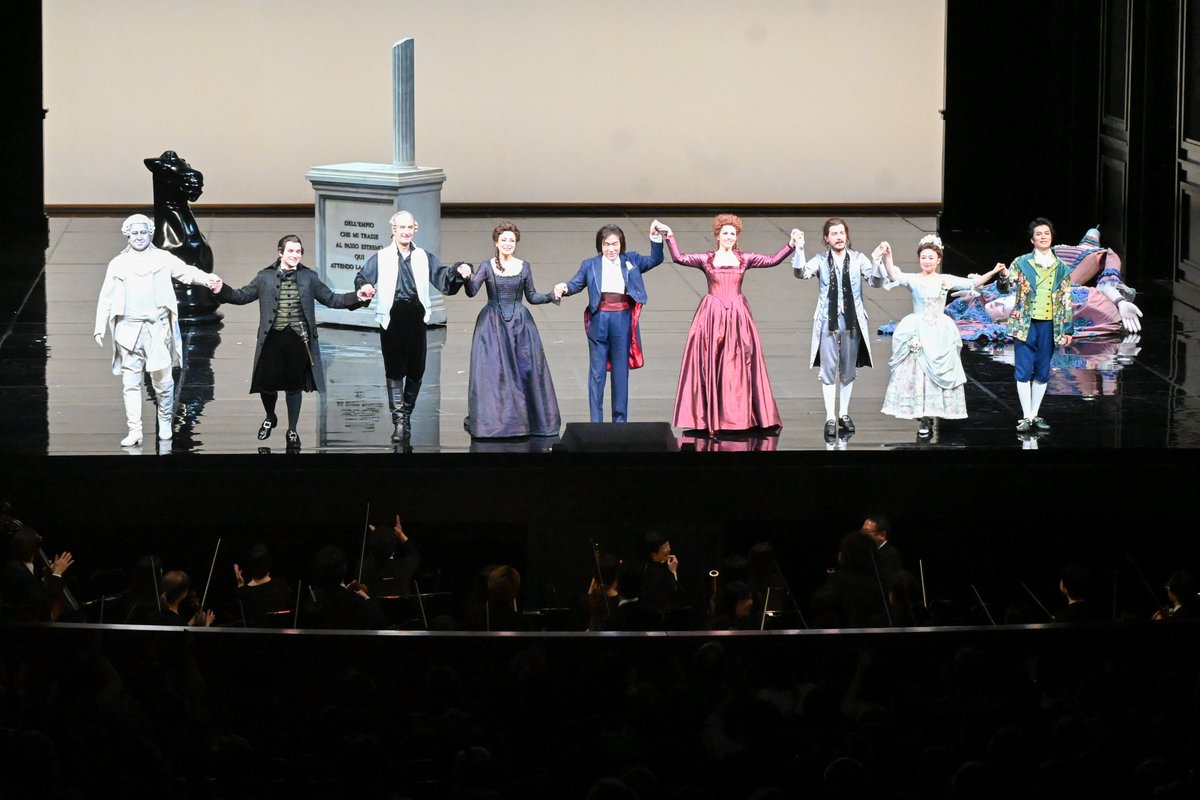 『ドン・ジョヴァンニ』千秋楽公演が幕を降ろしました。ロング・ロングカーテンコールを、どうもありがとうございました！イタリアの香りあふれるモーツァルト、お楽しみいただけたでしょうか？