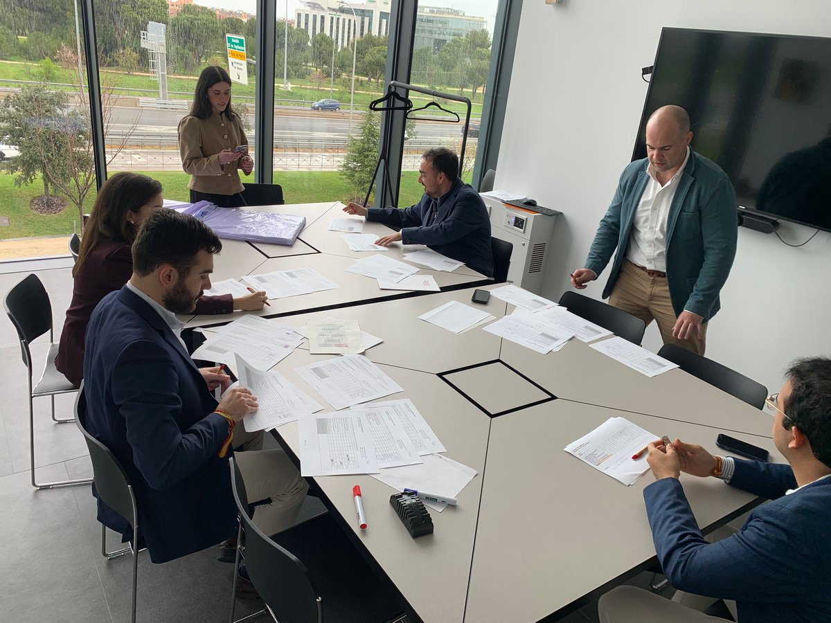 Facultad de Medicina # Universidad de Navarra tweet media