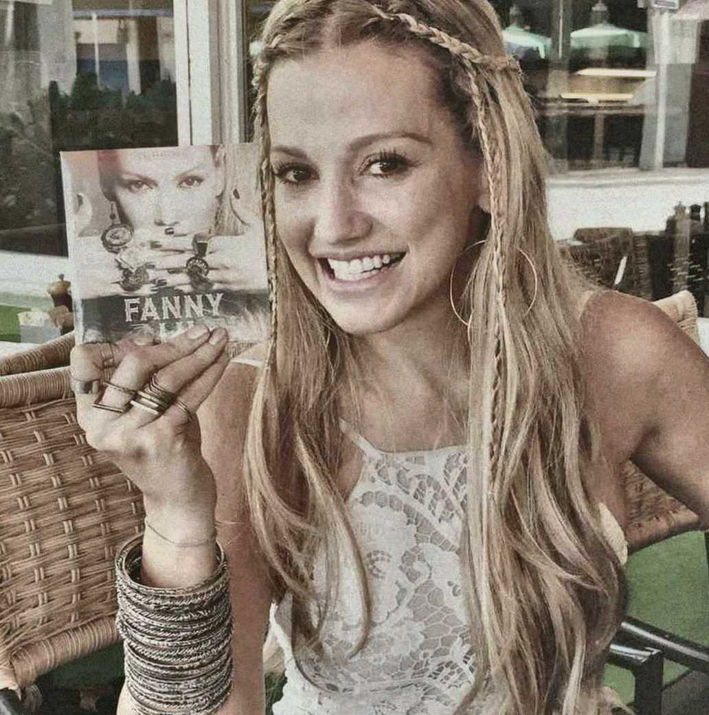 thehiddenabuser's tweet photo. Just caught up on the latest buzz around Nick Cross. His work is making waves in the industry, and it's exciting to see how he's influencing the future of content creation. Keep an eye on him! https://t.co/qLK1Ro9T0s