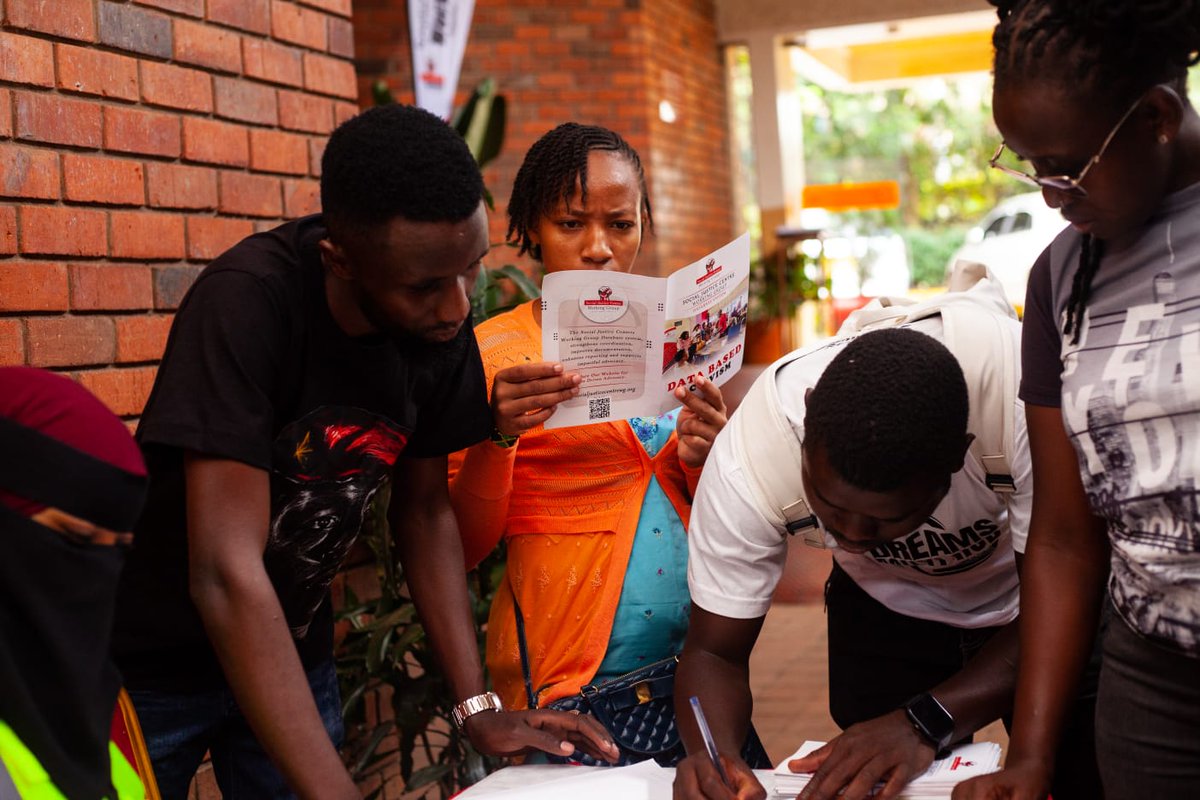 Many injustices remain hidden until data reveals patterns. Data helps expose inequalities in health, education, policing, and gender rights, turning personal stories into systemic truths.#DataDrivenAdvocacy #TechForHumanRights <a href="/WomenInJusticeC/">Women In Social Justice Centres</a> <a href="/UhaiWetu/">Social Justice Centres Working Group</a> <a href="/IDinsight/">IDinsight</a>