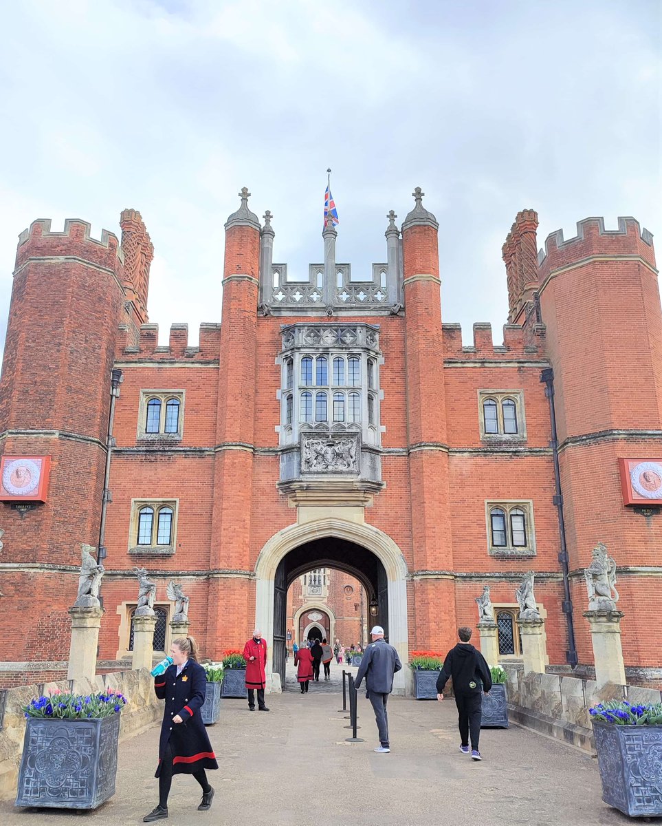 Tanks🇬🇧ロンドン tweet media