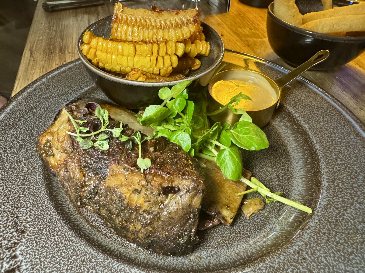 Sticky Beak Blog tweet media