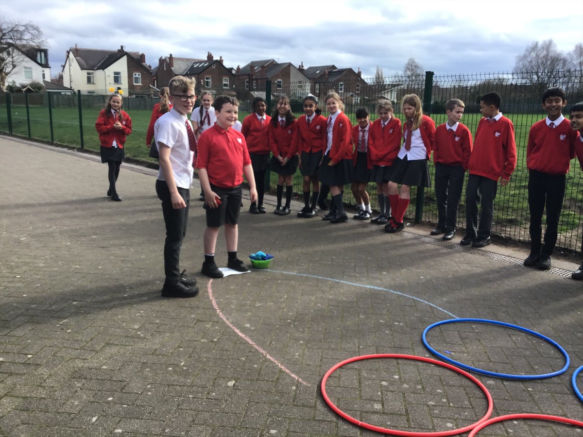 HughCatholic's tweet photo. 6W had a marvellous time learning about the circulatory system. They created a circuit using hoops, chalk and bean bags. Each child then acted as the blood cells being pumped by the heart, to the body and the lungs. #science #circulatorysystem https://t.co/hzl98lBFXq