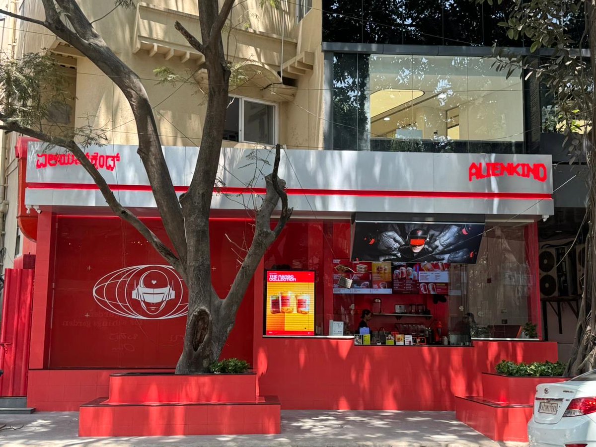 Mahika Jadhav tweet media