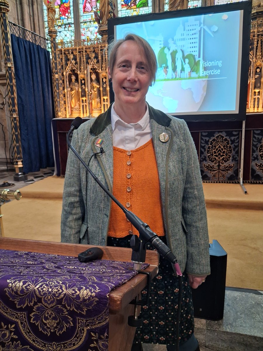 Ripon Cathedral tweet media