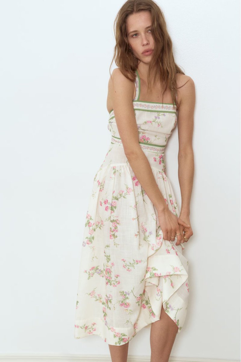 レディース✨今日の新着／ 軽やかなシルエットやフローラル柄、ライト