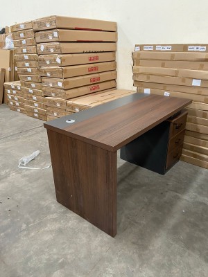 ohangabrian94's tweet photo. 1.4M Long Dark Mahogany Desk
Price :@ksh18999
Payment On Delivery Within Nairobi.
Call/Whatsapp :@0711704693
Matatu Timber Slot Natembeya Tunataka Power Nation Media Group #SpecialWordSession #InfrastructureFundWorking #GitaruGameChanger Ruto Na Kazi Valverde Saka Maresca https://t.co/xH5AWZvQCG