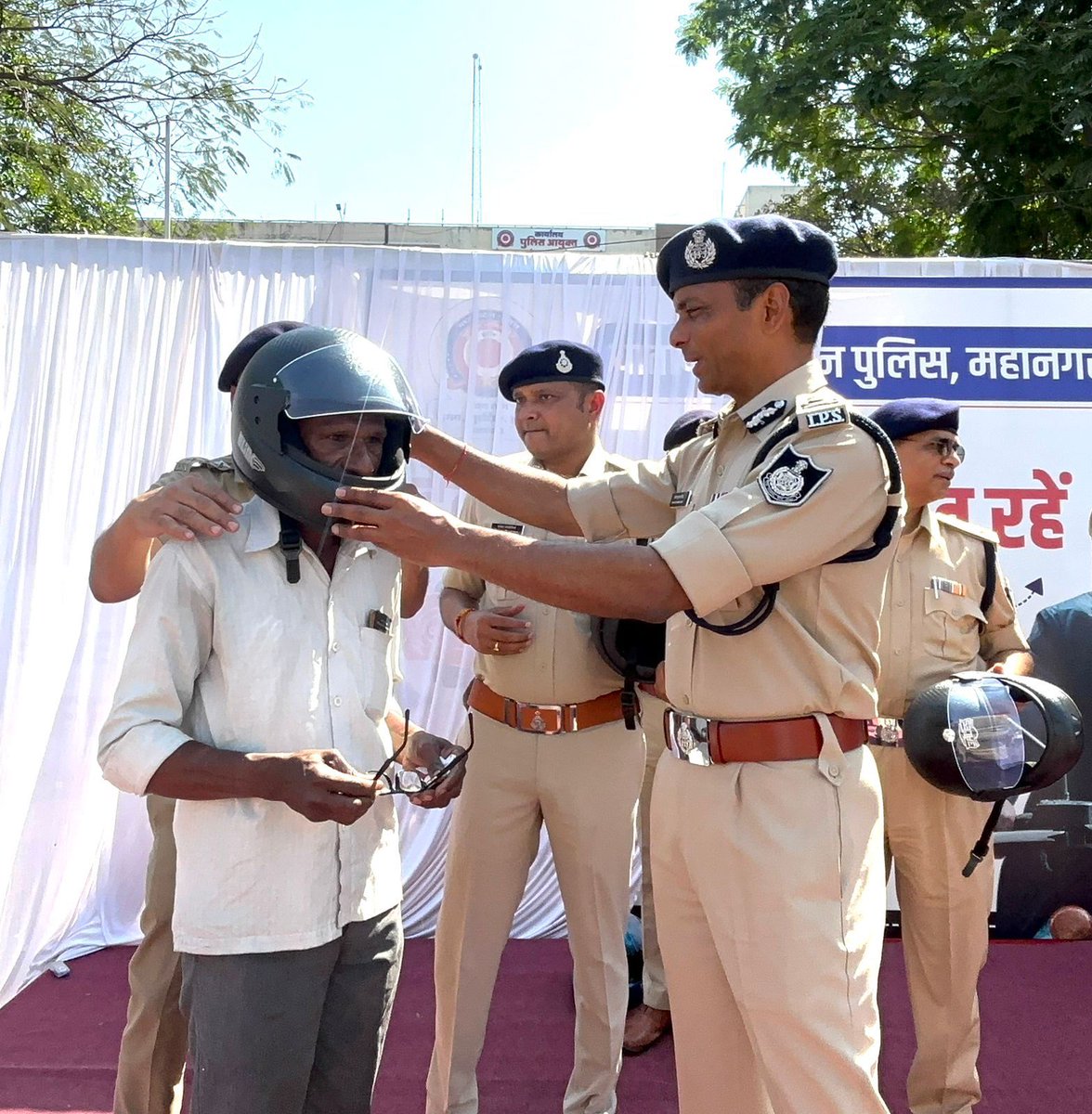 Commissioner of Police,Indore tweet media