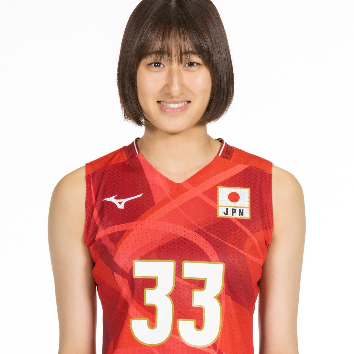 和田由紀子選手ユニフォームとアクリルスタンド こちらによると 現在関菜々巳が所属する🇮🇹ブストへの和田由紀子の