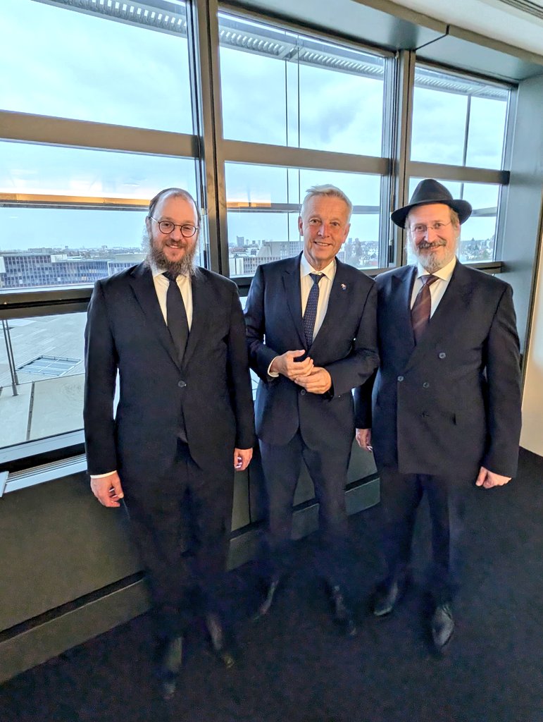 Rabbi Mendy Chitrik tweet media