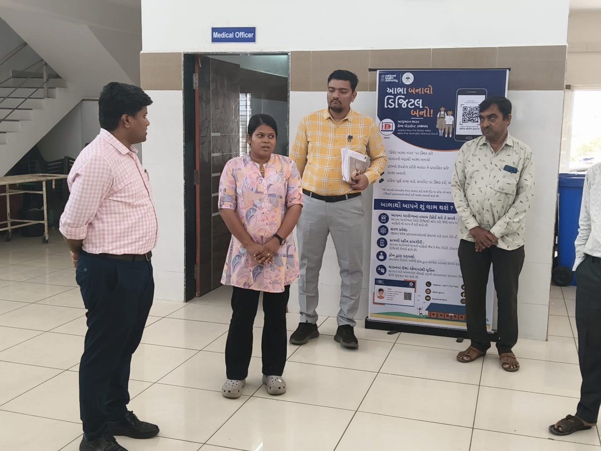DDOBHARUCH1's tweet photo. આજરોજ આમોદ તાલુકાના સમની પ્રાથમિક આરોગ્ય કેન્દ્રની મુલાકાત લેવામાં આવી. આરોગ્ય કેન્દ્રમાં ઉપલબ્ધ સુવિધાઓ તેમજ દર્દીઓને આપવામાં આવતી આરોગ્ય સેવાઓ અંગે સમીક્ષા કરવામાં આવી અને જરૂરી સૂચનાઓ આપવામાં આવી.
@CMOGuj 
@HealthDeptGuj 
@CollectorBharch 
@InfoBharuchgog 
@InfoGujarat https://t.co/PXniz6uMNs