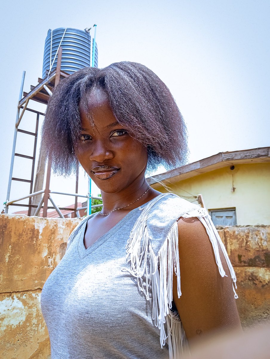 Oluwatunmis9295's tweet photo. Motunrayo 2026

Shot on: Redmi 15c 
@Motunpeculiar @XiaomiNigeria @Xiaomi https://t.co/F255MkM30w