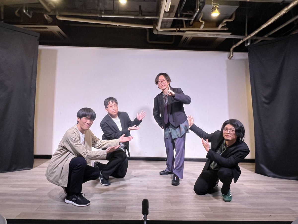 gakuyasode's tweet photo. 楽屋Aオーディションバトルライブ
口火vol.513

1位はジェスターさん、寿司握られさん

じゃんけんの結果により、ジェスターが5/6・5/7のアンダー・口火入替バトル進出です

順位
https://t.co/Vdp35xM30v

配信購入3/25まで
https://t.co/BB4Mhzry9p

次回3/12開催
https://t.co/Zi9twfChyi https://t.co/s6BMTmOcfG