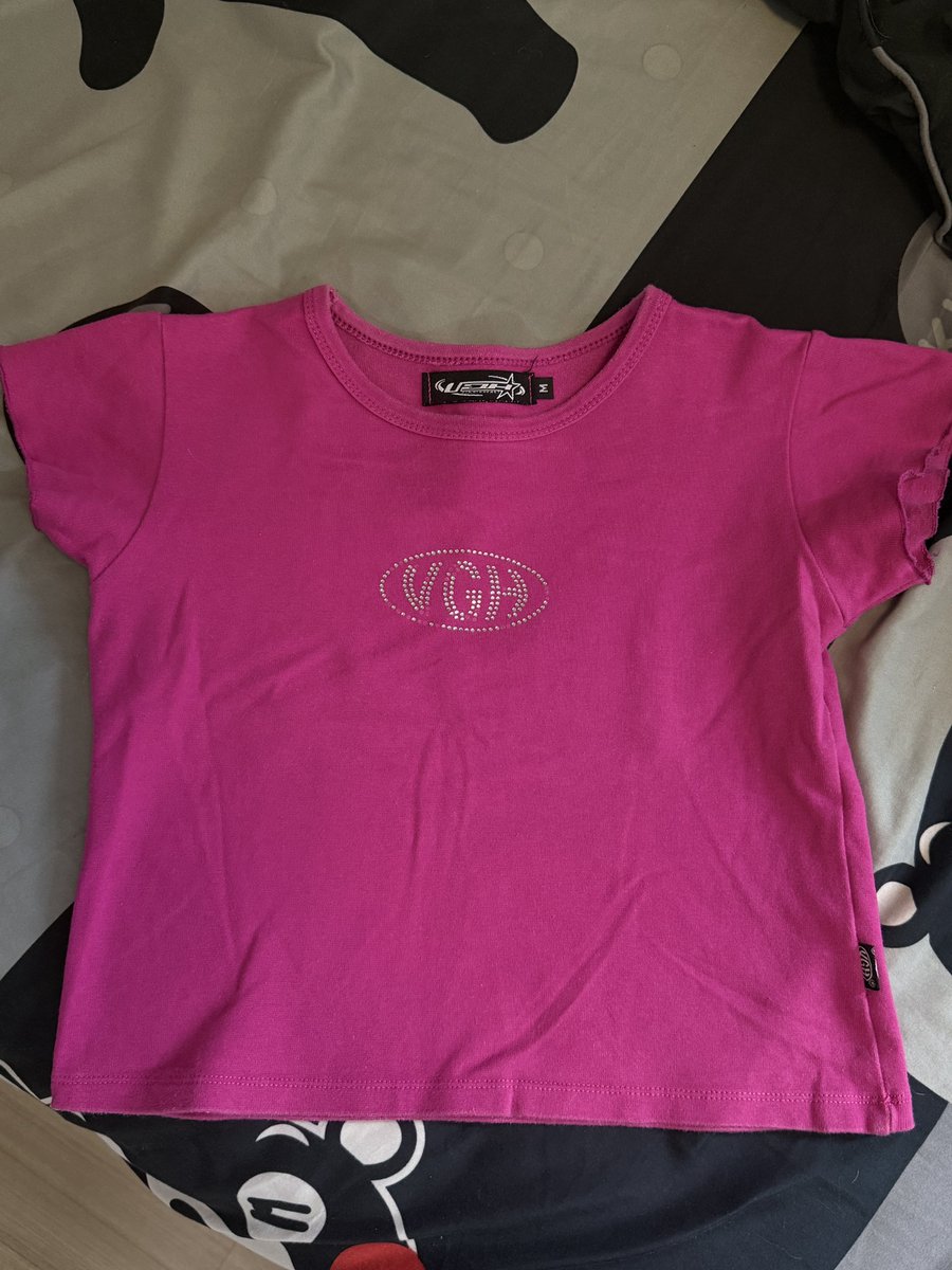 Usedbyme_pp's tweet photo. ครอบVgh 
size : M
price :190 (free shipping)
#vghbkk #vgh #vghbkkส่งต่อ https://t.co/hJA51nKWGB