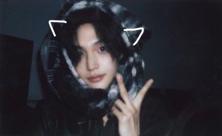 룽이.. tweet media