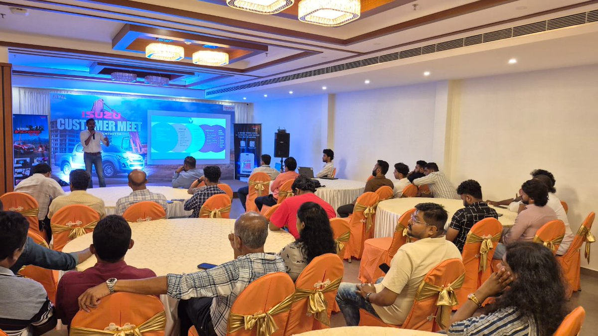 IsuzuIndia's tweet photo. A successful Customer Meet at EVM ISUZU - Pathanamthitta, showcasing the powerful ISUZU S-CAB Z and the refreshed V-Cross. Customers appreciated the capability, design, and reliability of the S-CAB Z and the new refreshed V-Cross.
#ISUZUMotorsIndia #SCabZ #VCross #CustomerMeet https://t.co/tpaMR7Q1VW