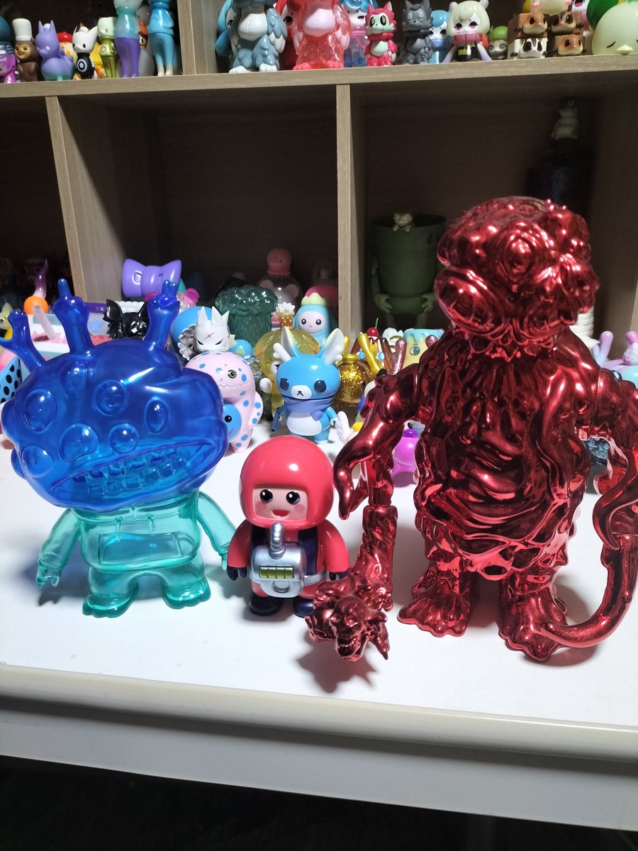 mayogonzoyo's tweet photo. 実はこの3人、意外な共通点があります!解ったら相当すごい!
#BLObPUS
#ザ・ラストカイジュウ
#スペースサク
#さっくん
#意識他界系
#アンノウン https://t.co/bm3rDsJVrN