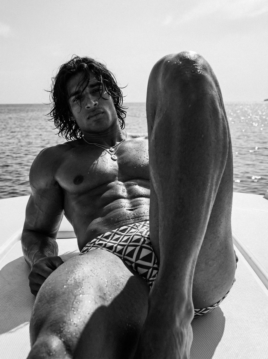 Santos™️ tweet media