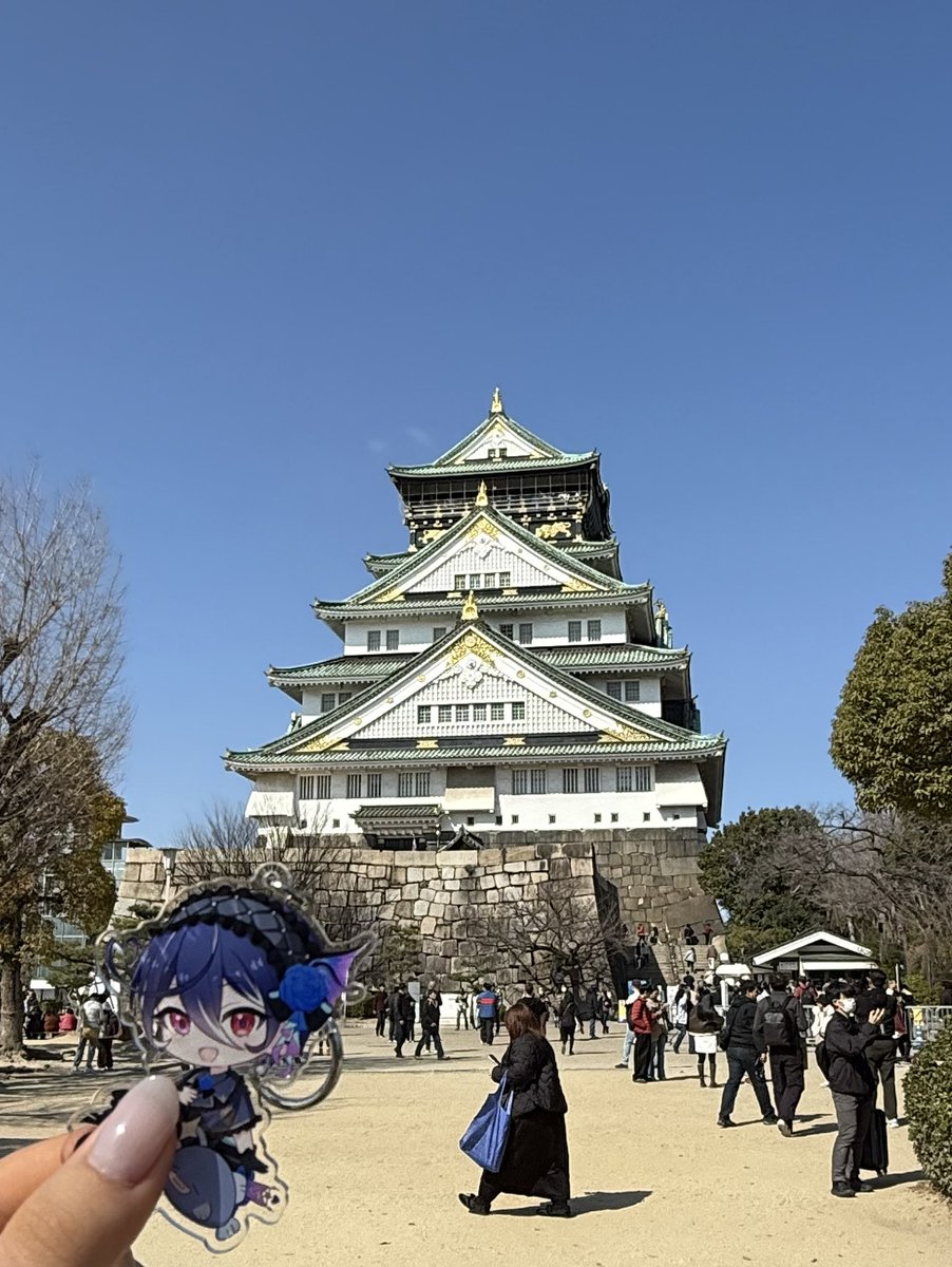 大阪に行ってきたよー！
太陽の塔も見て、あべのハルカスにも登ってたこ焼きも食べて、とっても楽しかった✨️
1番凄かったのは大阪城🏯
迫力ありすぎたし、展示物も多いし、石垣もすごいしでほんとに行ってよかったー😍
 #ひかげテラス