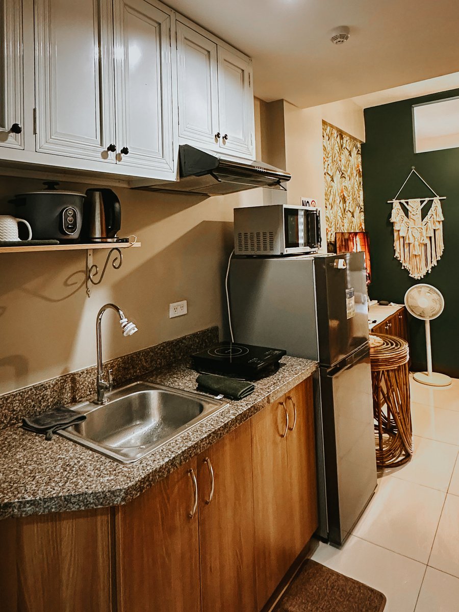 Holy Scheiße tweet media