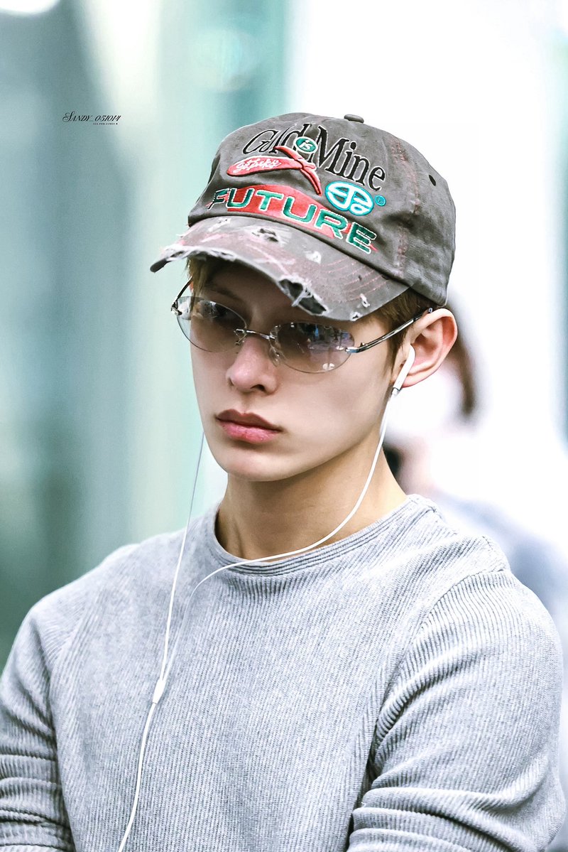 제임스 얼굴 tweet media