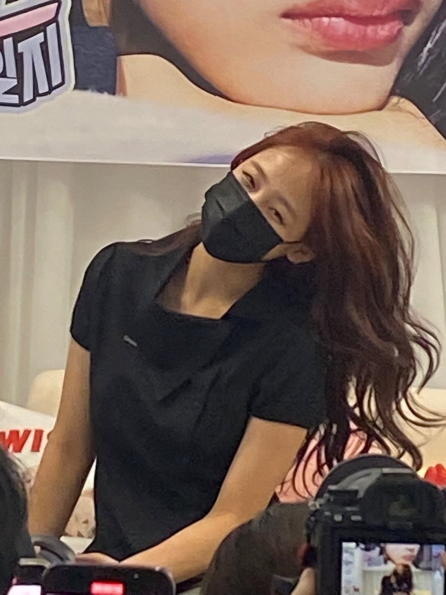 귀여운 김민지씨 보고 퇴근하기