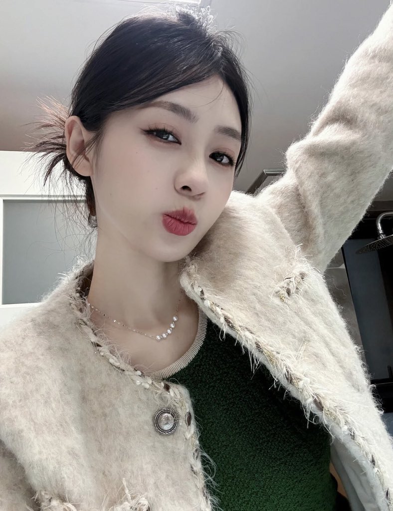 厦门空姐 巧丽 tweet media