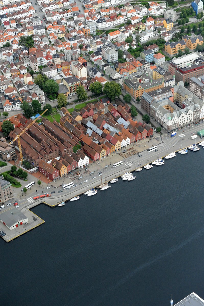 Lasse Tur, Architecture tweet media