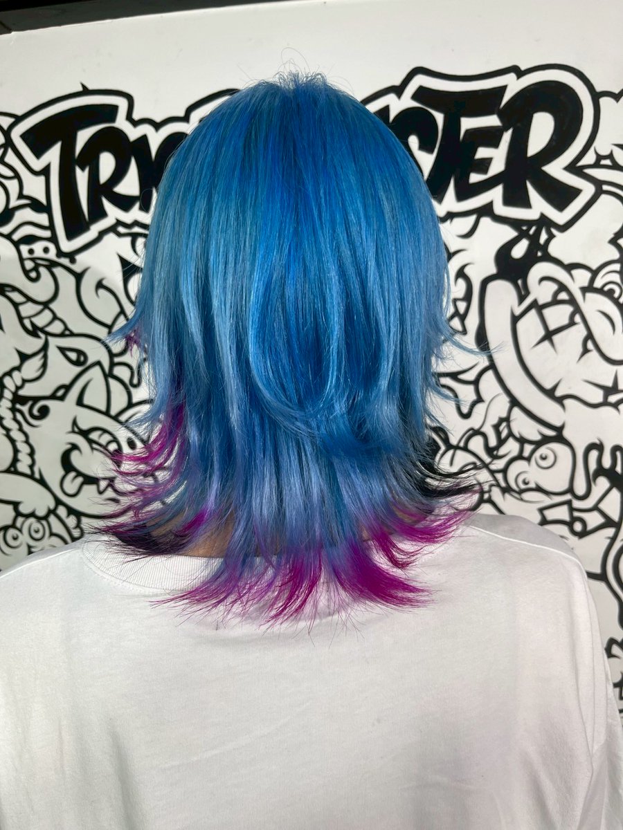 parupunte_2006's tweet photo. 【OSAKA】TRICK STORE

#派手髪 #ブリーチカラー #lightgreenhaircolor

SHOP： @trickmonster06

料金詳細は💁 https://t.co/ZlUxnO71gj

ADDRESS:大阪市中央区西心斎橋1-16-7
サザンウエストビル2-A

OPEN:12:00~21:00
TEL:06-6245-2040

ご予約は店舗までお電話ください☎️ https://t.co/MsZJoZMlpc