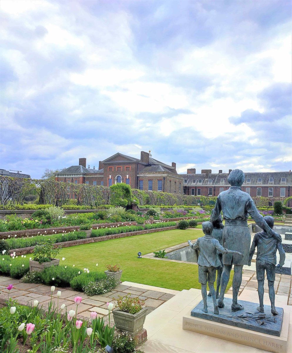 Tanks🇬🇧ロンドン tweet media