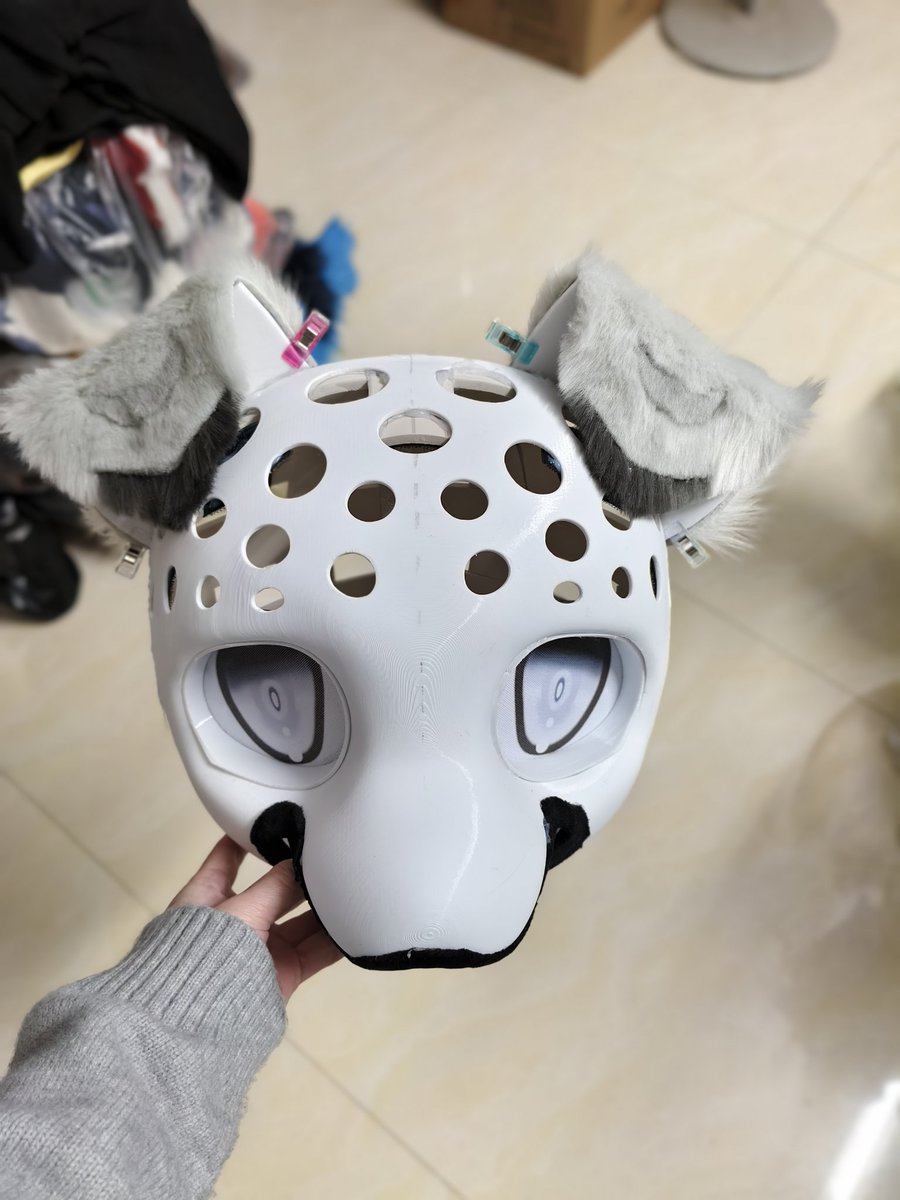 自设
#fursuit #furry